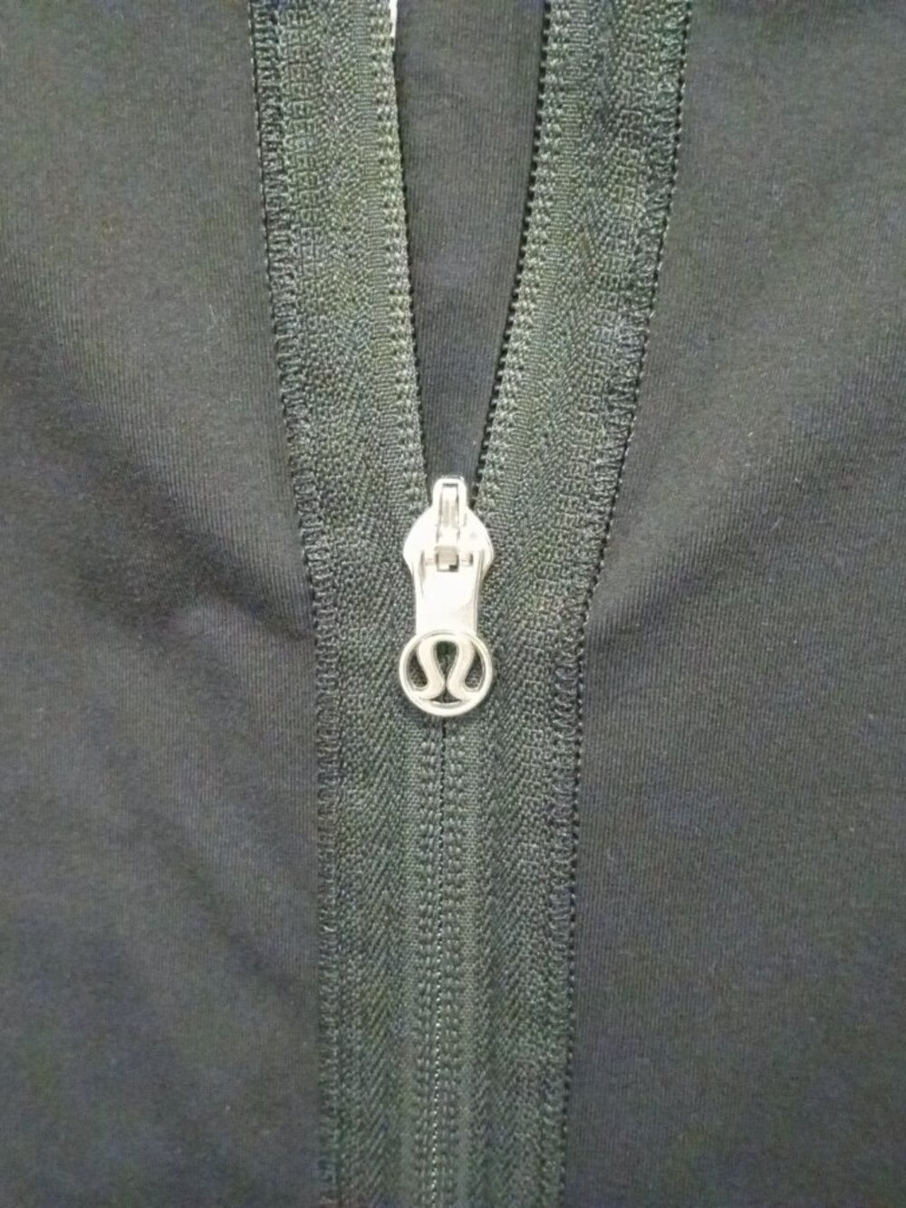 Lululemon Pump It Up Jacket Black Brushed Luxtreme Full Zip Funnel Neck 4 XS - Picture 4 of 12